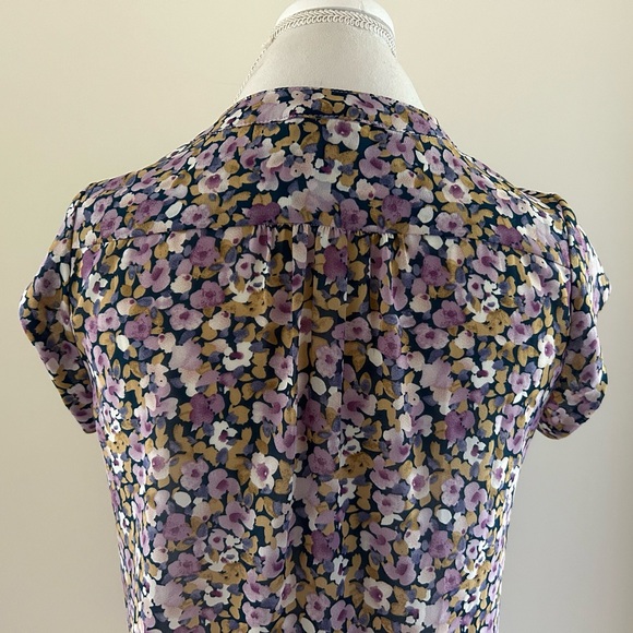 Cute Flower Print Top - Picture 5 of 6